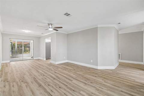 4559 Ingersol Place, New Port Richey FL - photo 9 of 55