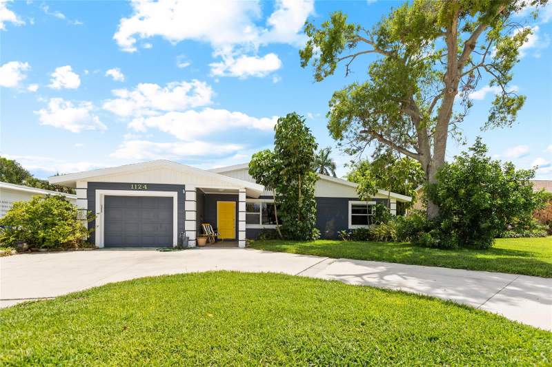 3 bedroom Single Family Residence at 1124 40th Avenue, North East Park Shores, St Petersburg — photo 4