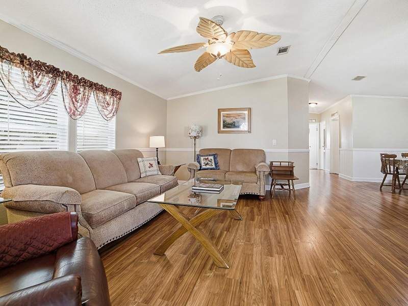 2 bedroom Manufactured Home at 3217 Manatee Road, Tavares Fox Run Mobile Home, Tavares — photo 4