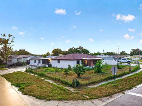8545 Gold Ridge Circle, home for sale in Tampa 33619