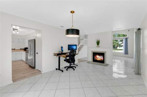 11296 Cypress Leaf Drive, Orlando FL - photo 7 of 41