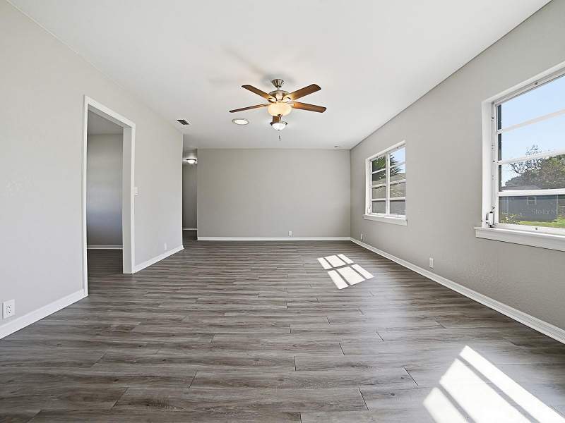 2 bedroom Single Family Residence at 5 Oak Street, Spgs Bath & Yacht Club Unit 01, Yalaha — photo 5