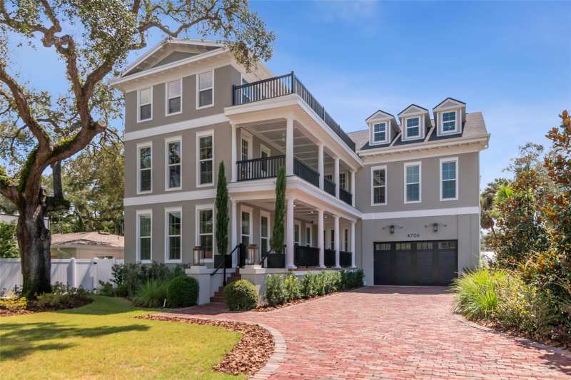 5 bedroom Single Family Residence at 4706 W San Jose Street, Sunset Park, Tampa — photo 1