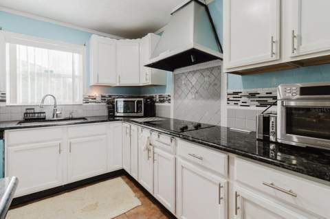 7200 8th Street, St Petersburg FL - photo 7 of 21