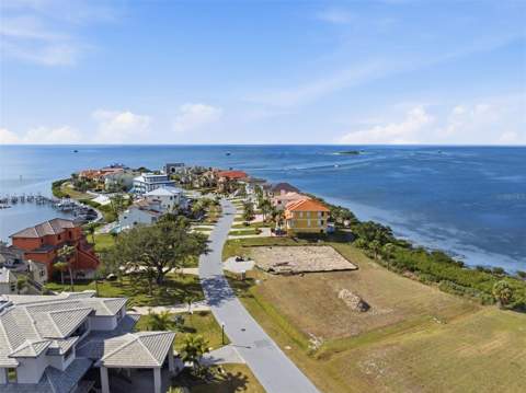 26 Harborpointe Dr, Port Richey FL - photo 13 of 36