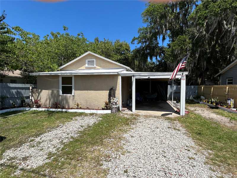 3 bedroom Single Family Residence at 629 Holmes Avenue, Sunnyland Park 02 Blk 17 Kingston, Daytona Beach — photo 1