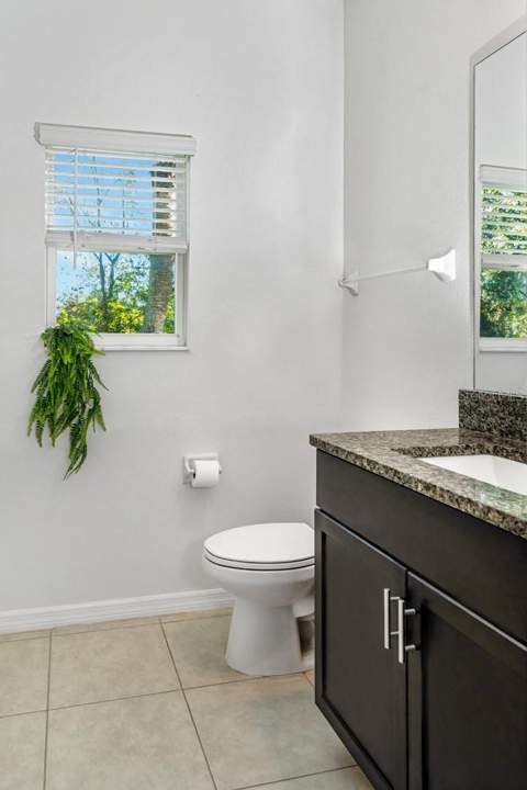 842 Tennyson Mill Circle, Tampa FL - photo 8 of 31