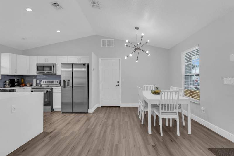 3 bedroom Single Family Residence at 8115 WINDY HILL WAY, GROVE HILL, ORLANDO — photo 5