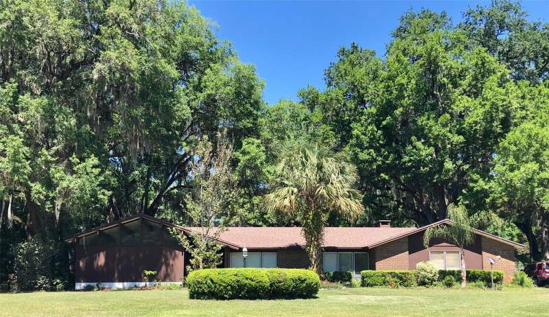 3 bedroom Single Family Residence at 8136 NW 5th Court, Sunningdale, Gainesville — photo 2
