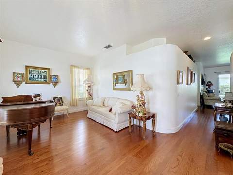 3916 Scarborough Court, Clermont FL - photo 9 of 72