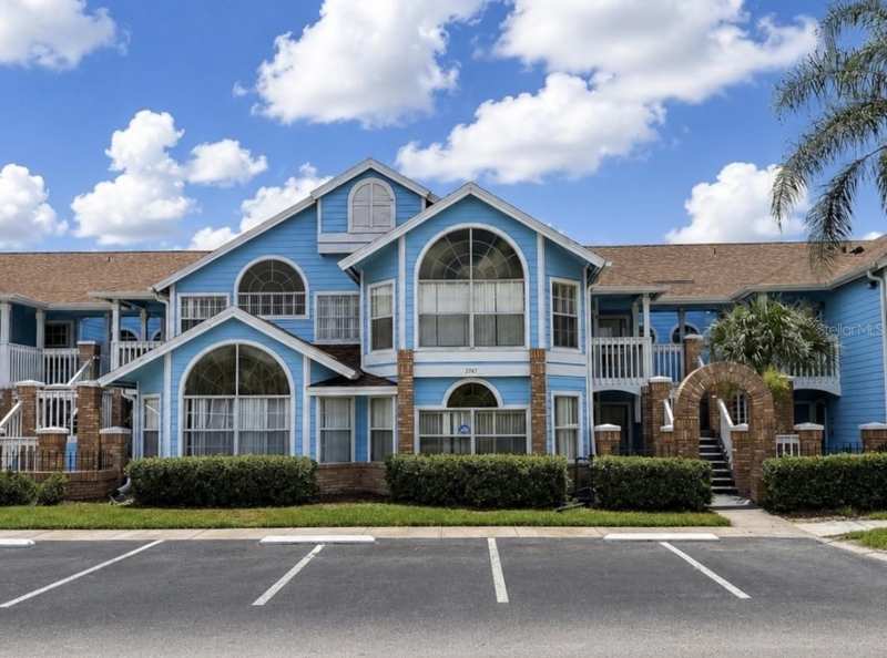 3 bedroom Condominium at 2747 N Poinciana Boulevard #10, Villas At Somerset The, Kissimmee — photo 1