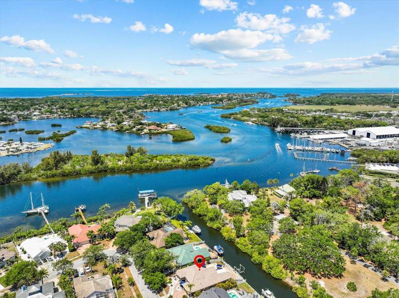 3 bedroom Single Family Residence at 1114 Marina Drive, Anclote Isles, Tarpon Springs — photo 4