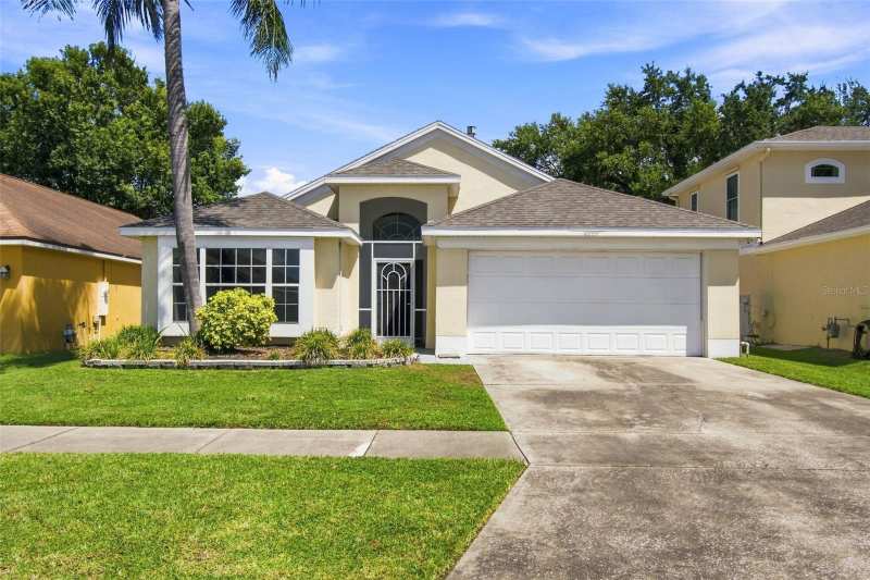 3 bedroom Single Family Residence at 6555 Cherry Grove Circle, Lake Gloria Preserve Ph 02B, Orlando — photo 1