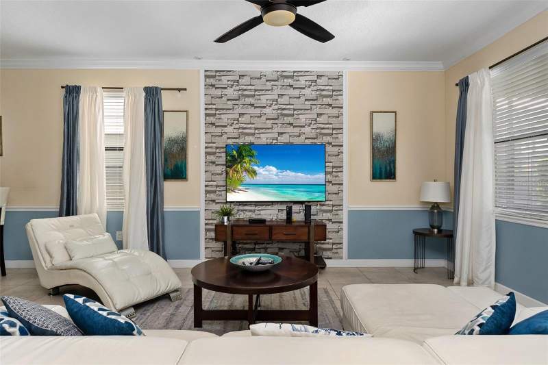 7 bedroom Single Family Residence at 1520 Moon Valley Drive, Stoneybrook South Ph 1 Rep Of Tracts C1 & H1, Davenport — photo 4