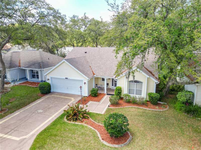 2 bedroom Single Family Residence at 208 Desota Court, Lady Lake Orange Blossom Gardens Unit 19, Lady Lake — photo 1