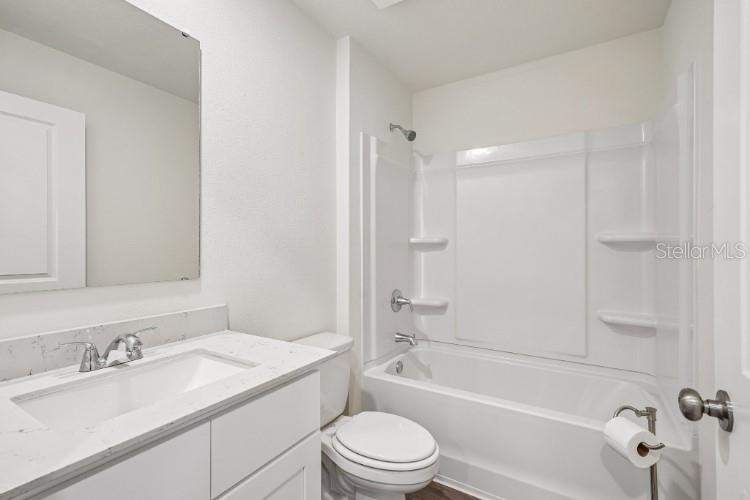 5 bedroom Single Family Residence at 14268 NW 162nd Place, Baywood Ph 1C, Alachua — photo 3