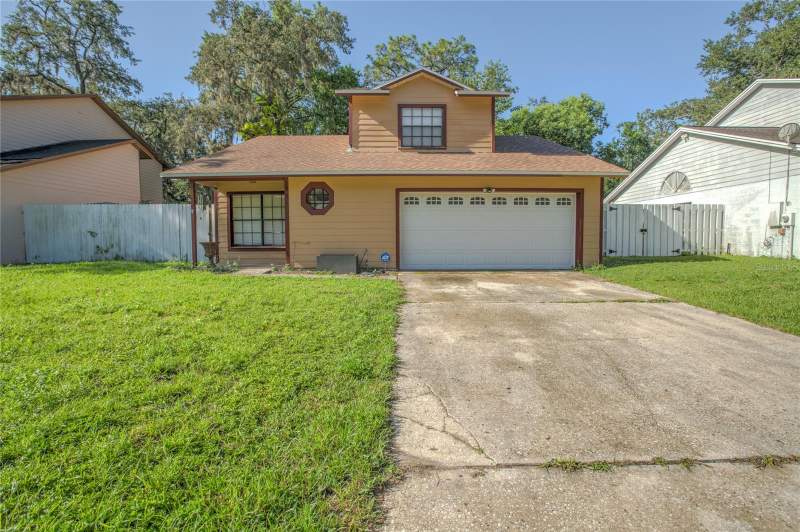 River Oaks EastCondos for Sale in Orlando, FL
