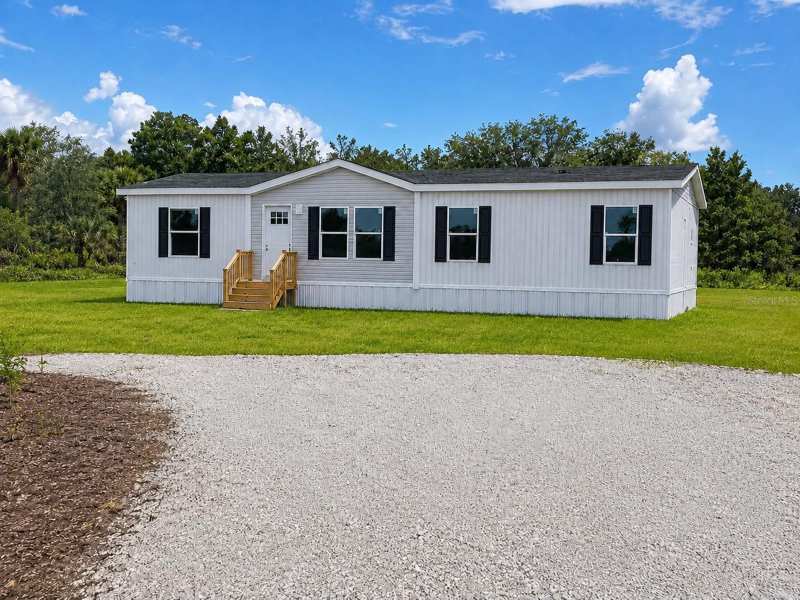 4 bedroom Manufactured Home at 19359 NW 274th Street, Prairie, Okeechobee — photo 1