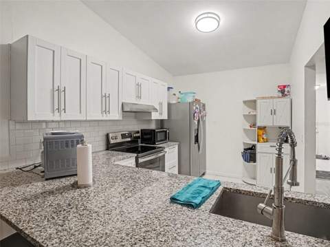 5989 Talavera Street, Orlando FL - photo 11 of 30