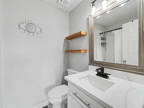4866 Tuscan Loon Drive, Tampa FL - photo 14 of 27