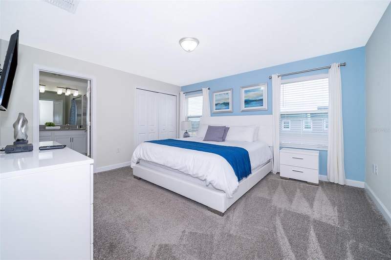 4 bedroom Townhouse at 212 Ocean Course Avenue, Stoneybrook South North Prcl Ph 1, Davenport — photo 4