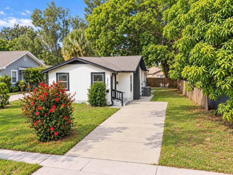 3 bedroom Single Family Residence at 1843 Quincy Street, Brunson-Dowell Sub 1, St Petersburg — photo 1