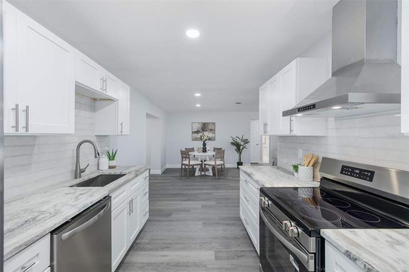 3 bedroom Single Family Residence at 1815 Driftwood Circle, Harbor Palms-Unit Two, Oldsmar — photo 5