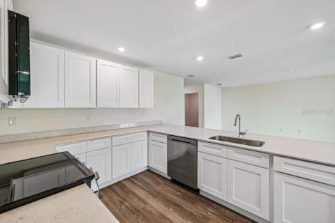 16391 Courlan Road, Weeki Wachee FL - photo 7 of 19