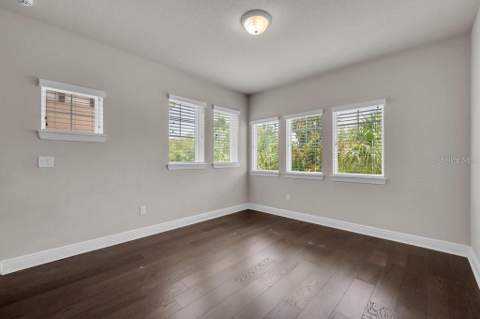 14306 Barrington Stowers Drive, Lithia FL - photo 17 of 40