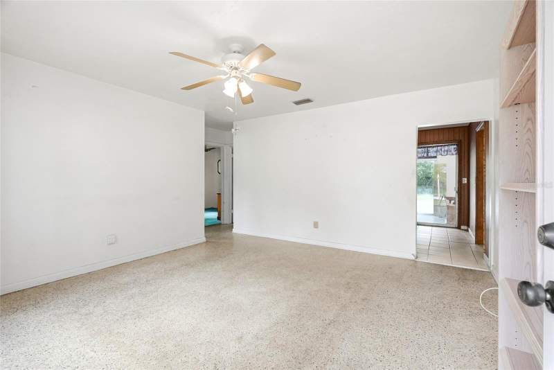 2 bedroom Single Family Residence at 427 1st Avenue, Roosevelt Groves, Largo — photo 5