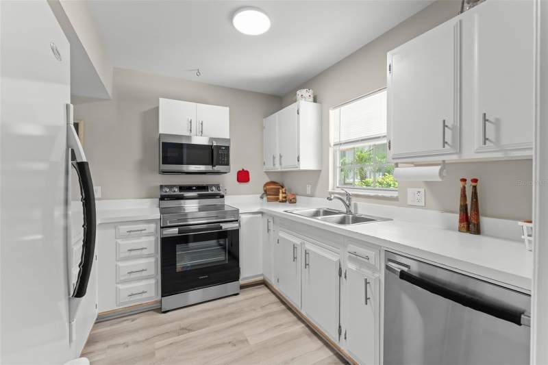 2 bedroom Condominium at 1076 Villa Lane #68, Errol Club Villas 03, Apopka — photo 4