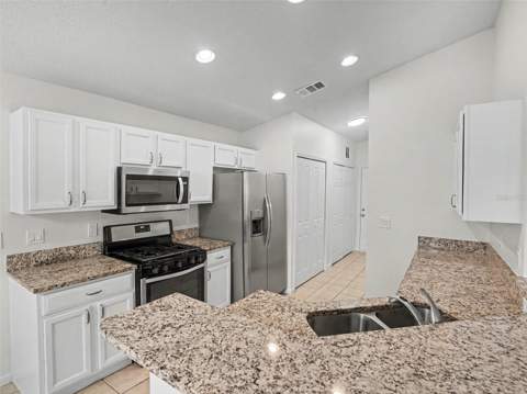 15854 Bay Vista Drive, Clermont FL - photo 6 of 15