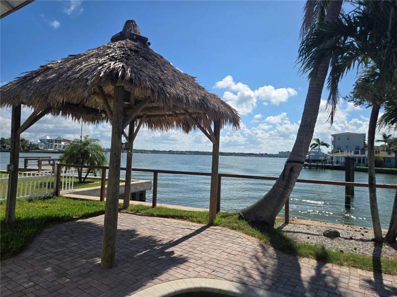 3 bedroom Single Family Residence at 16029 Redington Drive, Redington Beach Homes 2nd Add, Redington Beach — photo 5