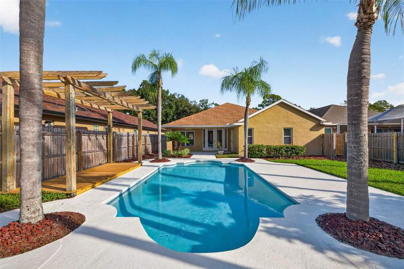3 bedroom Single Family Residence at 4602 Dunnie Drive, Whispering Oaks First Add, Tampa — photo 3