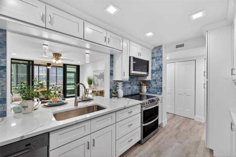 2 bedroom Condominium at 19701 Gulf Boulevard #120, Bay Mariner The Condo, Indian Shores — photo 3