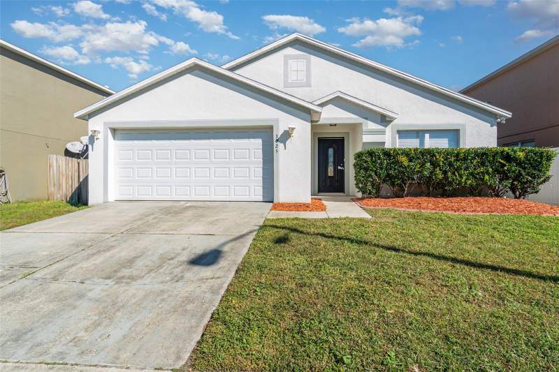 Andover LakesHomes for Sale in Orlando, FL