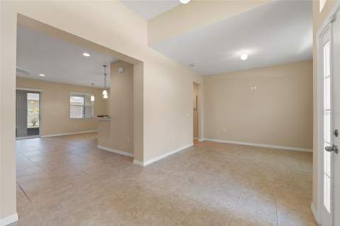 13589 Hunters Point Street, Spring Hill FL - photo 9 of 44