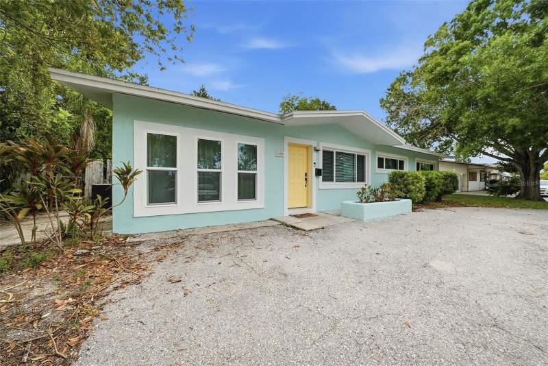 3 bedroom Single Family Residence at 2489 58th Street, Westgate Heights South, St Petersburg — photo 2