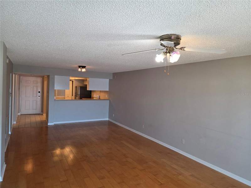 2 bedroom Condominium at 650 Island Way #202, 650 Island Way Condo, Clearwater Beach — photo 5