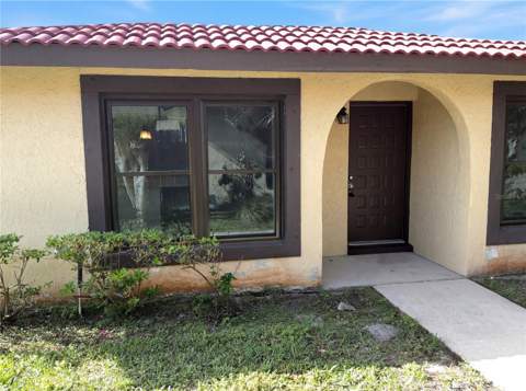444 Hunter Circle, Kissimmee FL - photo 6 of 24