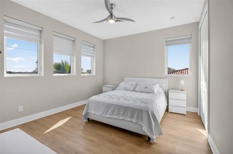 301 79th Street, St Petersburg FL - photo 22 of 59
