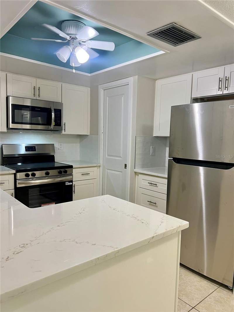 2 bedroom Condominium at 632 Edgewater Drive #139, Edgewater Arms 3rd Condo, Dunedin — photo 4