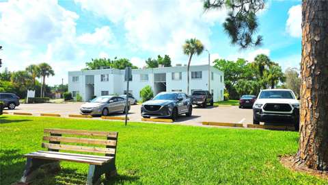 851 N Keene Road #Y7, home for sale in Clearwater 33755