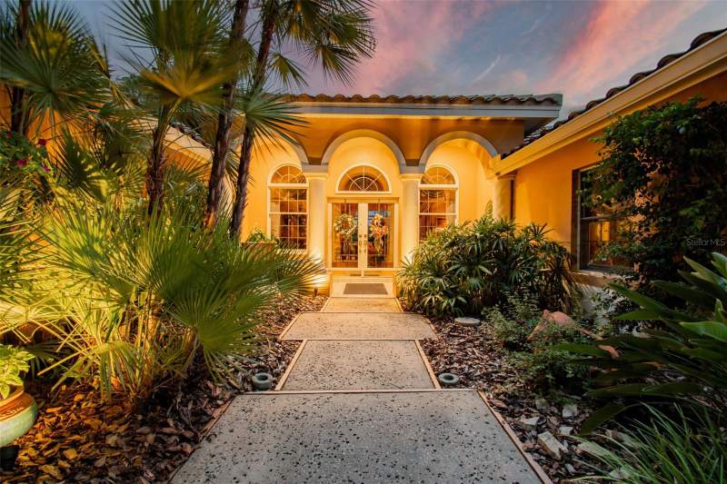 4 bedroom Single Family Residence at 17714 Grey Eagle Road, Hunters Green Prcl 6, Tampa — photo 4
