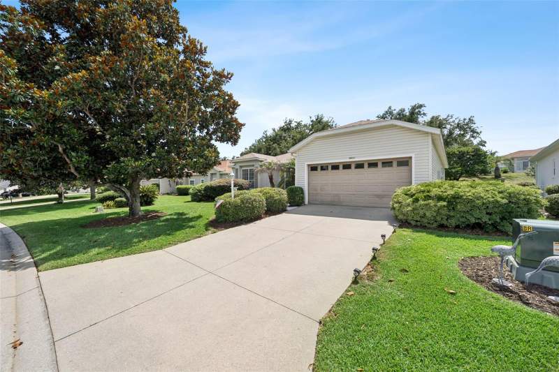 2 bedroom Single Family Residence at 5000 Sawgrass Lake Circle, Plantation At Leesburg Sawgrass Village, Leesburg — photo 2