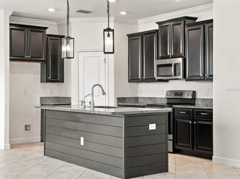 1573 Tallulah Terrace, Wesley Chapel FL - photo 18 of 70