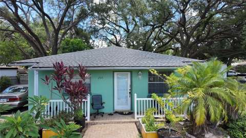 2515 W Powhatan Avenue, home for sale in Tampa 33614