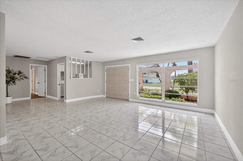 3 bedroom Single Family Residence at 5110 Porpoise Place, Flor A Mar, New Port Richey — photo 4