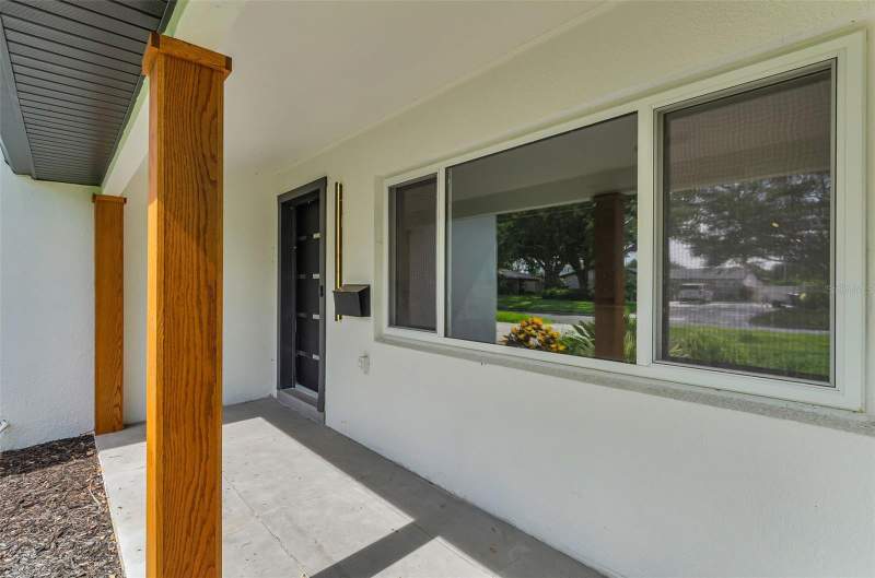 4 bedroom Single Family Residence at 850 Rafael Boulevard, Eden Shores Sec 7, St Petersburg — photo 5