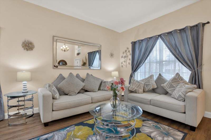 6 bedroom Single Family Residence at 31405 Glendalough Way, Bridgewater Ph 04, Wesley Chapel — photo 4